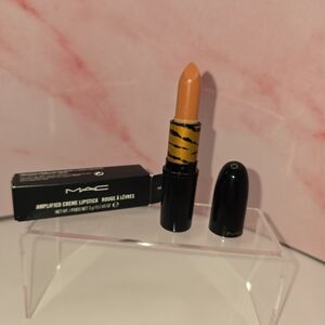 MAC Cosmetics Amplified Crème Lipstick - Vibrant Orange